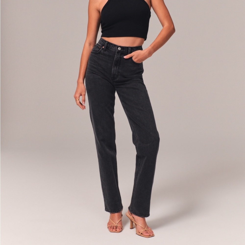 Abercrombie & Fitch High Rise 90s Straight Jean